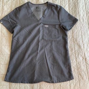 Catarina™ One-Pocket Scrub Top
